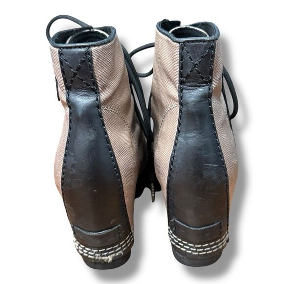 Sorel PDX Wedge Bootie Black Tan Leather Canvas Waterproof Lace Up Women's Sz 9 - Picture 4 of 10